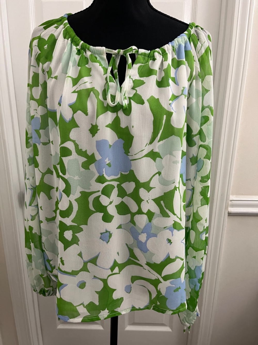 Chic Green and Blue Floral Blouse